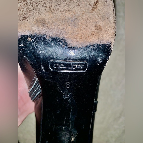 Coach ankle boots with buckle, size 6B, black leather, made in Italy, no box. - Picture 6 of 11